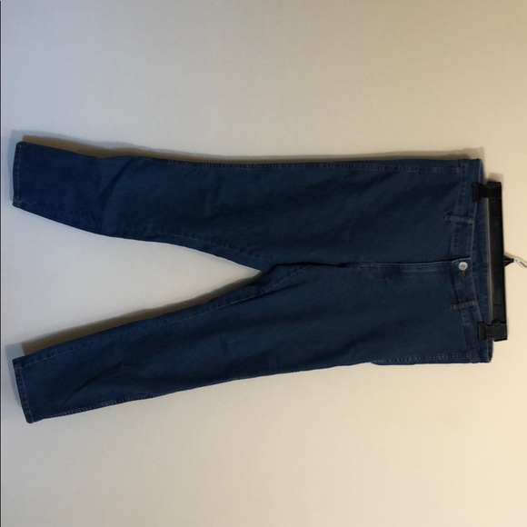 High Rise Jeans - Picture 5 of 7